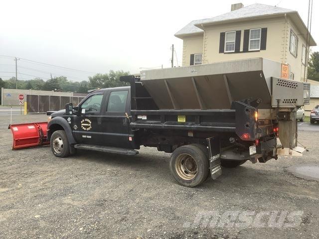 Ford F-550 Chasse neige