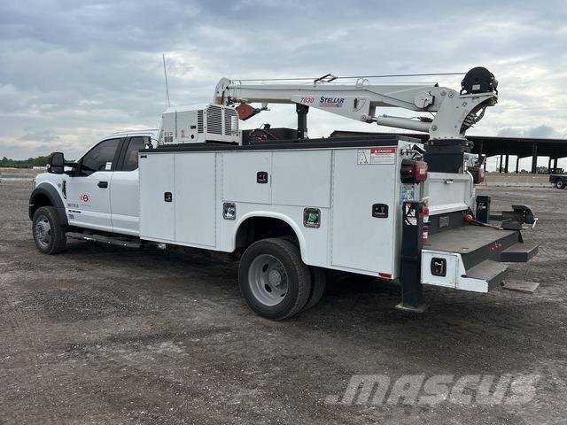 Ford F-550 Camions et véhicules municipaux