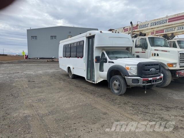 Ford F-550 Mini-bus