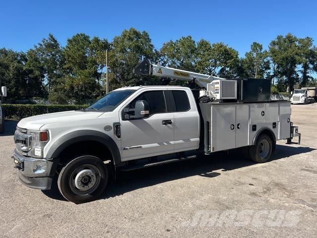 Ford F-550 Camions et véhicules municipaux