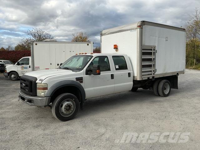 Ford F-550 Camion Fourgon