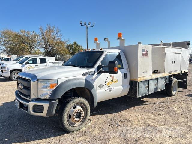 Ford F-550 Construction - Autres