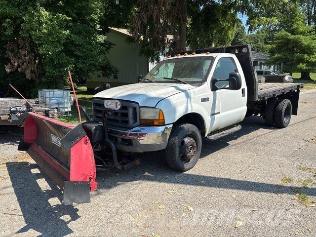 Ford F-550 Camion plateau