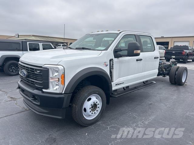 Ford F-550 XL Cabines