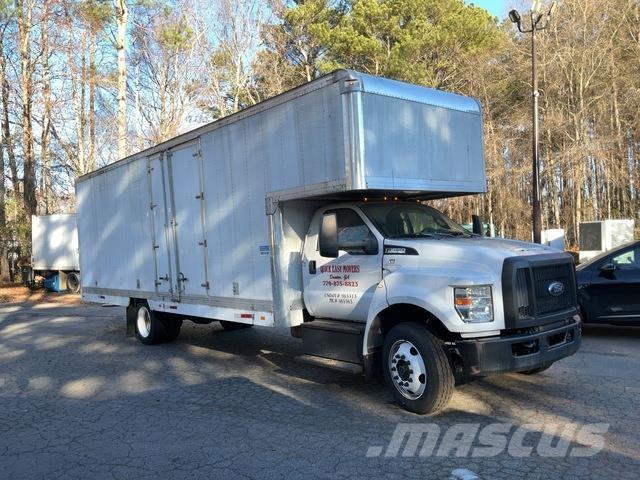 Ford F-650 Camion Fourgon