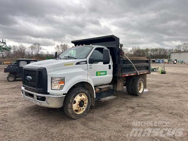 Ford F-650 Camion benne