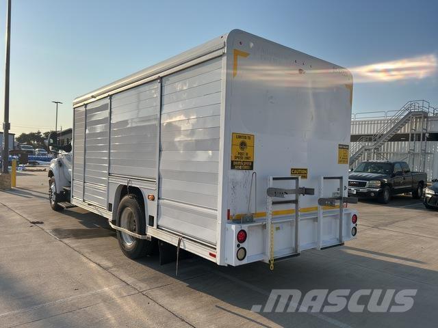 Ford F-650 Camion de livraison de boisson