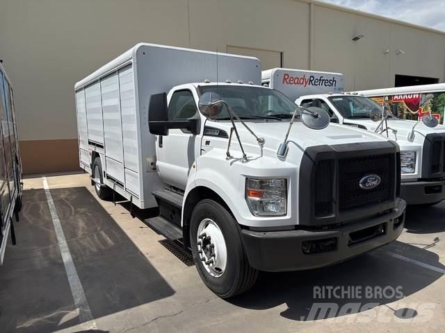 Ford F-650 Camion de livraison de boisson