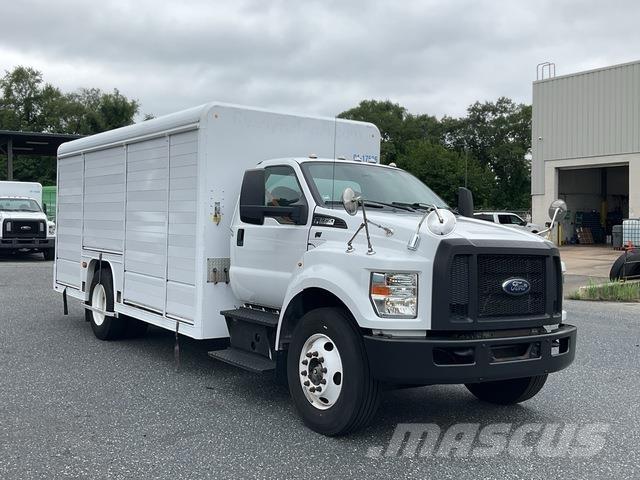 Ford F-650 Camion de livraison de boisson