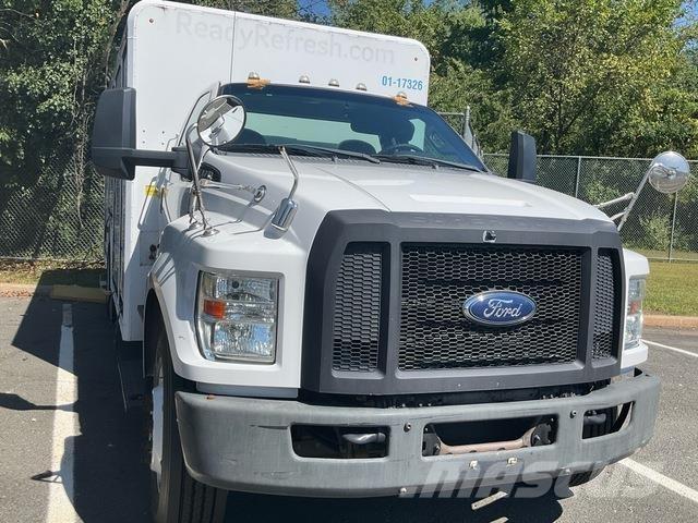 Ford F-650 Camion de livraison de boisson