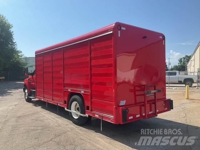 Ford F-650 Camion de livraison de boisson