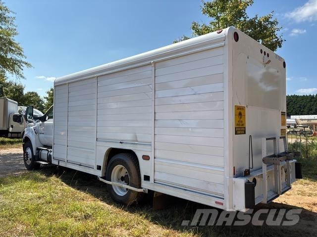 Ford F-650 Camion de livraison de boisson