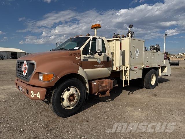 Ford F-650 Motrici cisterna