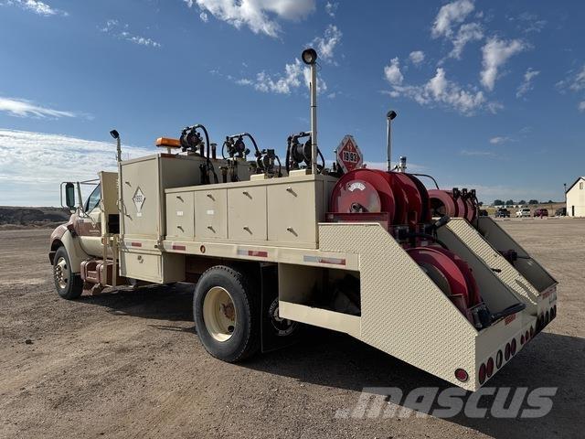 Ford F-650 Motrici cisterna