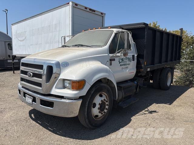 Ford F-650 Camion benne