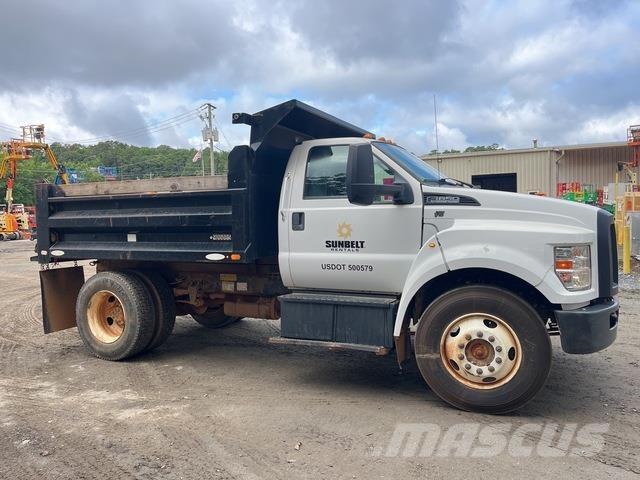 Ford F-650 Camion benne