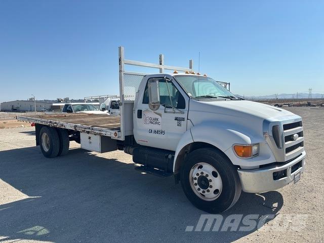 Ford F-650 Camion plateau