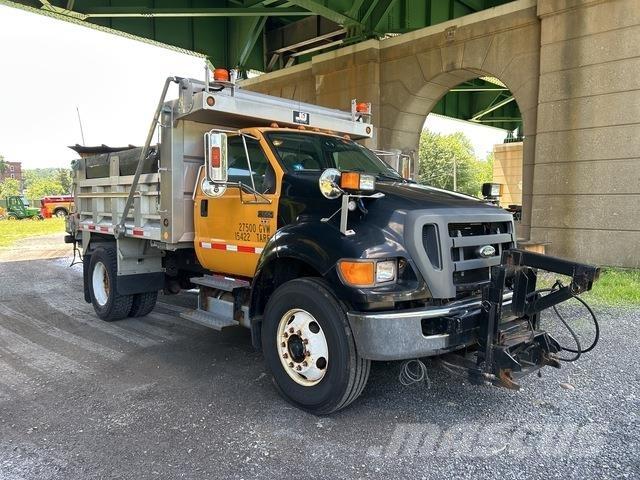 Ford F-650 Chasse neige
