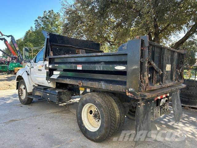 Ford F-650 Camion benne