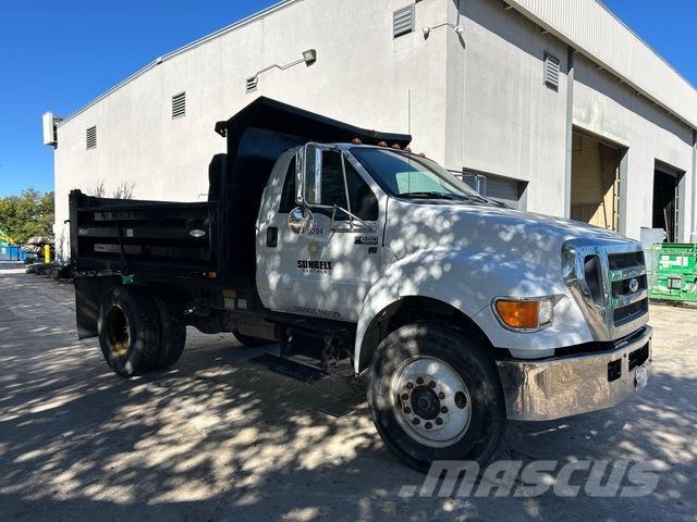 Ford F-650 Camion benne