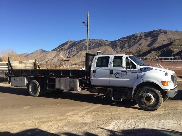 Ford F-650 Camion plateau