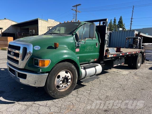 Ford F-650 Camion plateau