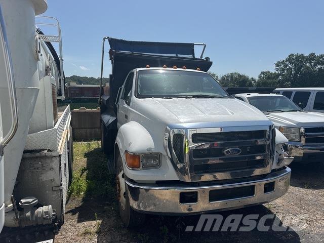 Ford F-650 XLT Camion benne
