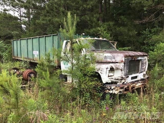 Ford F-700 Camion benne