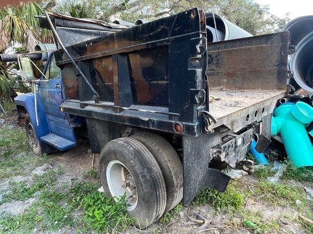 Ford F-700 Camion benne