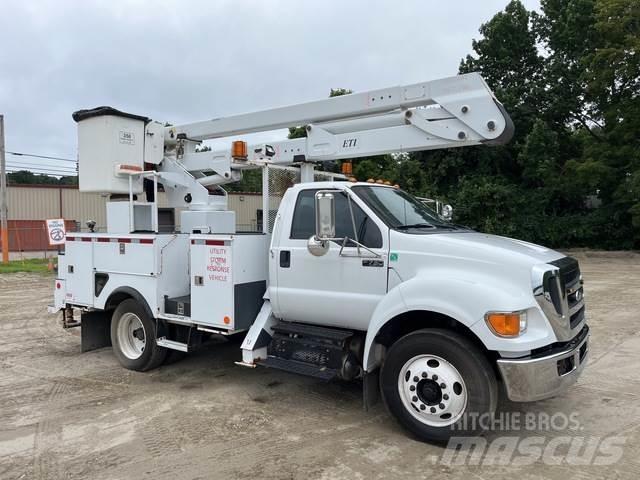 Ford F-750 Camion nacelle