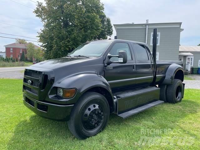 Ford F-750 Autre fourgon / utilitaire