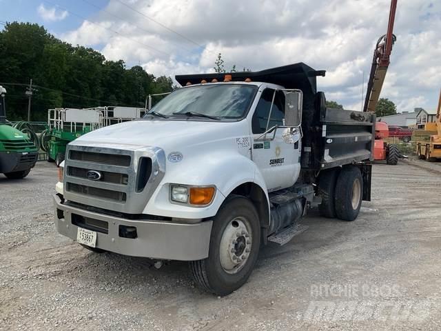 Ford F-750 Camion benne