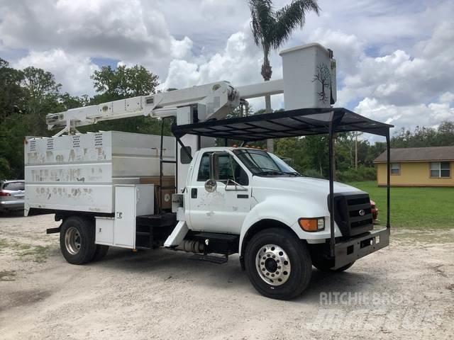 Ford F-750 Camion nacelle