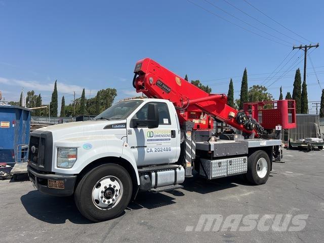 Ford F-750 Autre camion