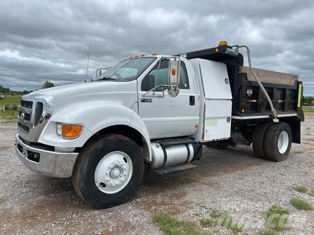 Ford F-750 Camion benne
