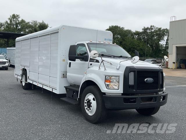 Ford F-750 Camion de livraison de boisson
