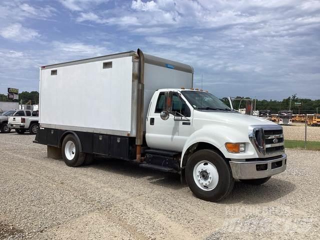 Ford F-750 Construction - Autres