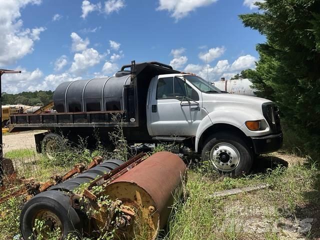 Ford F-750 Construction - Autres