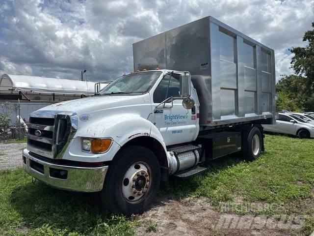 Ford F-750 Camion pour copeaux de bois