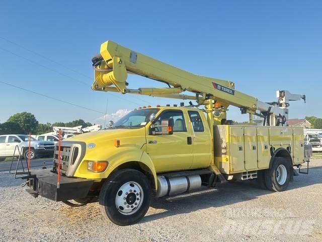 Ford F-750 Camion nacelle