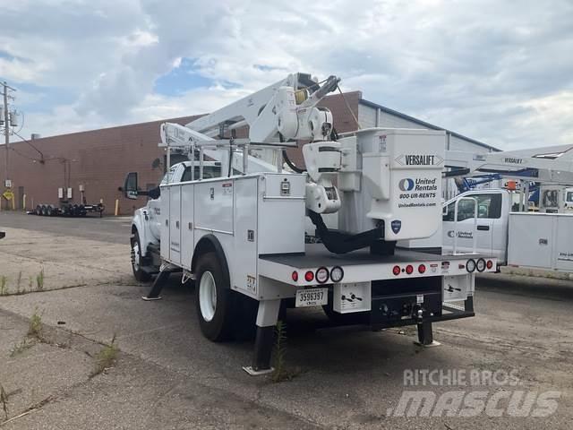 Ford F-750 Camion nacelle