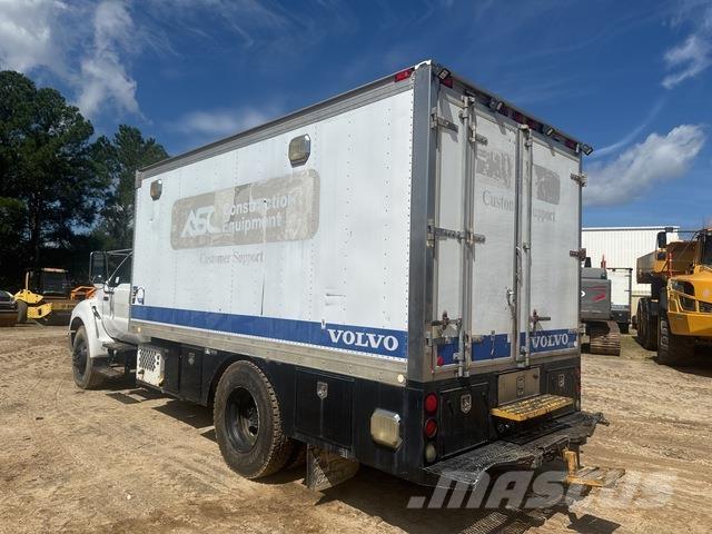 Ford F-750 Construction - Autres