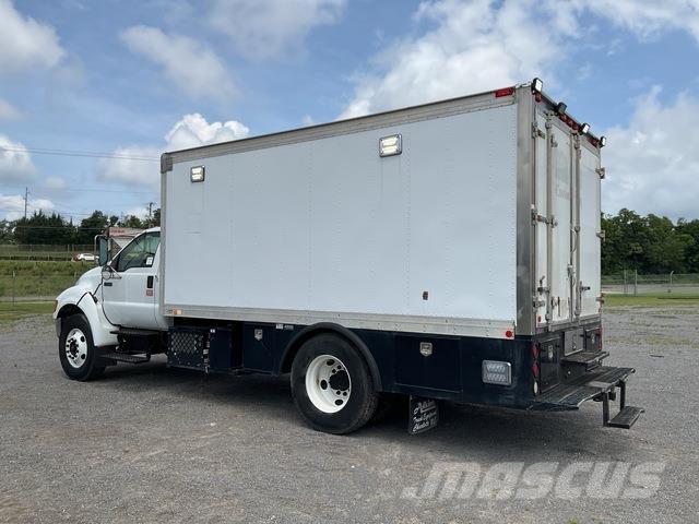 Ford F-750 Construction - Autres