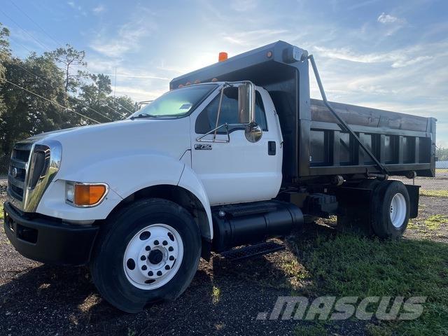 Ford F-750 Camion benne