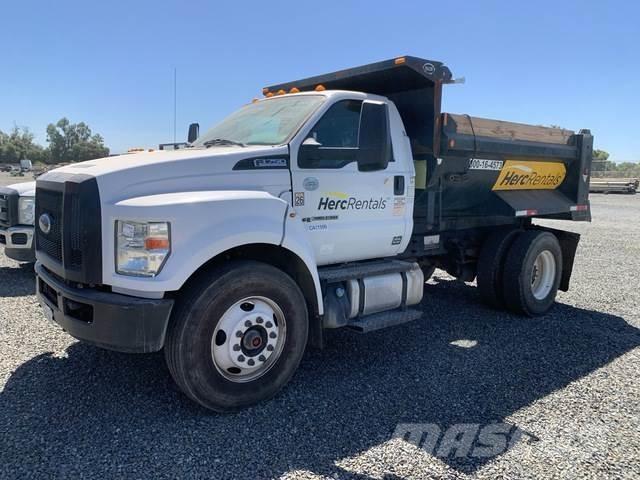 Ford F-750 Camion benne
