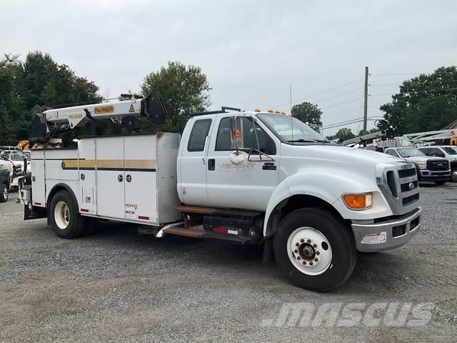 Ford F-750 Camions et véhicules municipaux