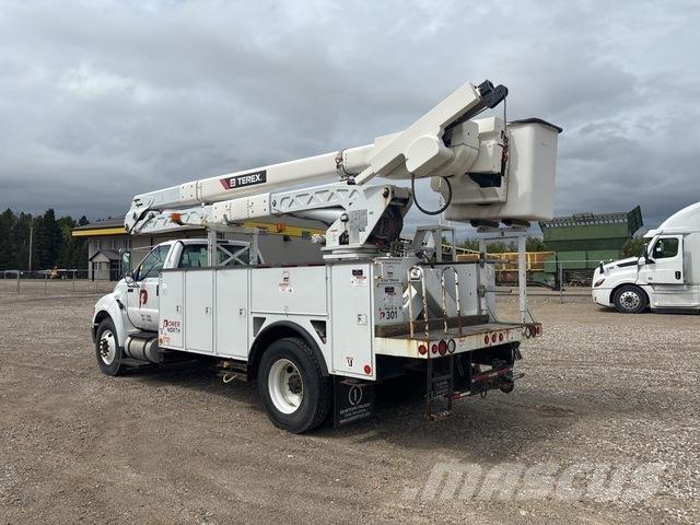 Ford F-750 Camion nacelle
