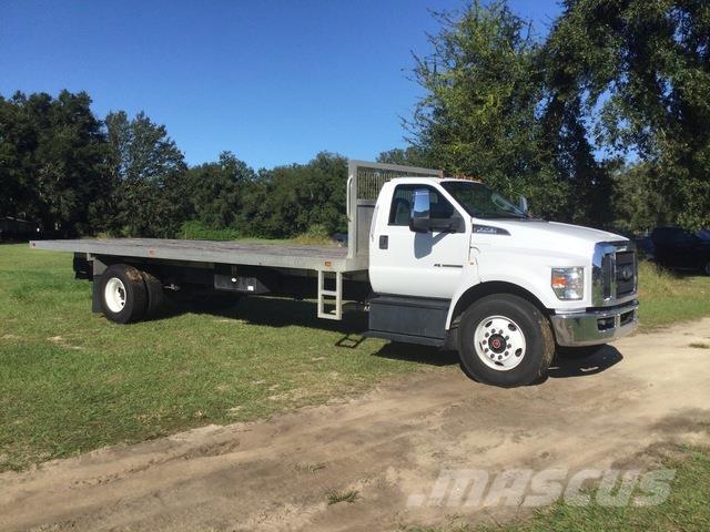 Ford F-750 Camion plateau