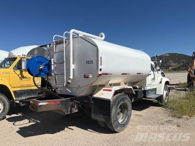 Ford F-800 Camion citerne à eau