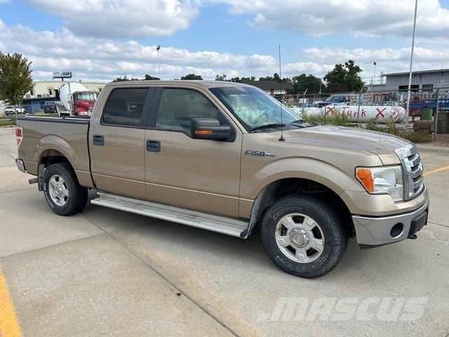 Ford F150 XLT Utilitaire benne